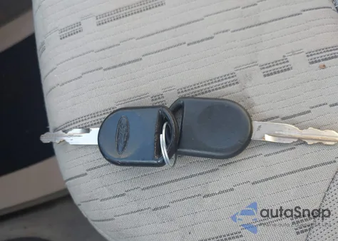 2009 Ford Focus Se из США, поврежденный, VIN 1FAHP35N99W178073